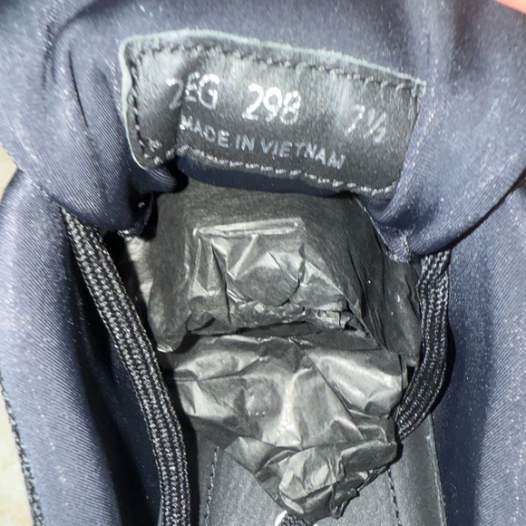 New with tags. Prada Cloudbust Air black sneakers - Picture 11 of 11